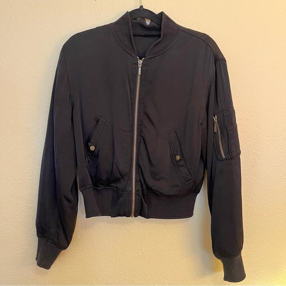 Vince black bomber jacket